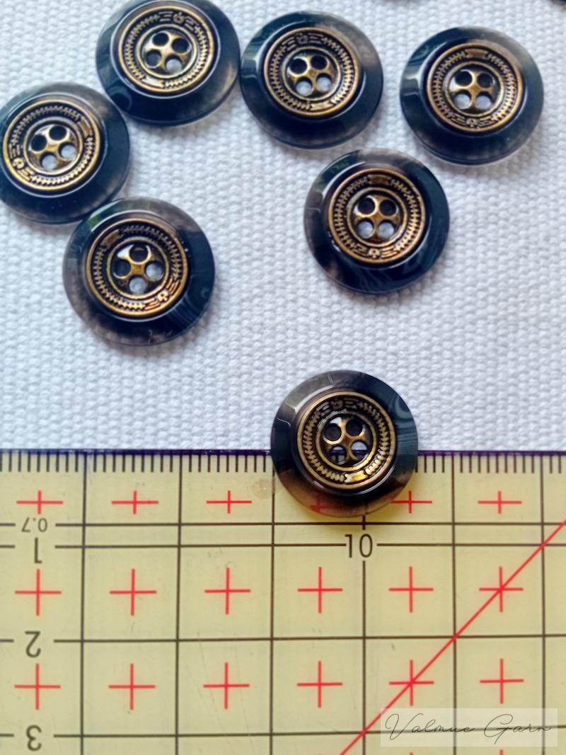 Knoflík 15 mm tmavý s bronzovým středem 