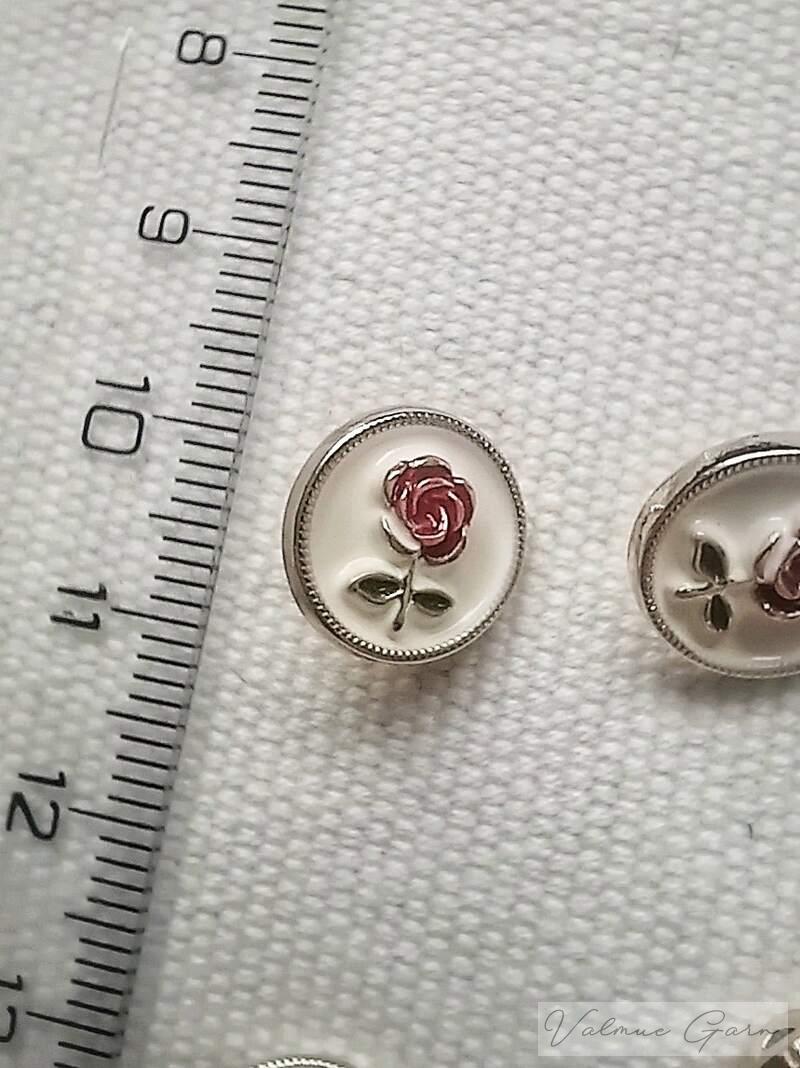 Knoflík 10 mm bílý s červenou růží